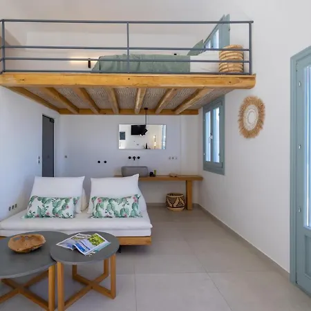 Infinity Blue & Hotel 4*