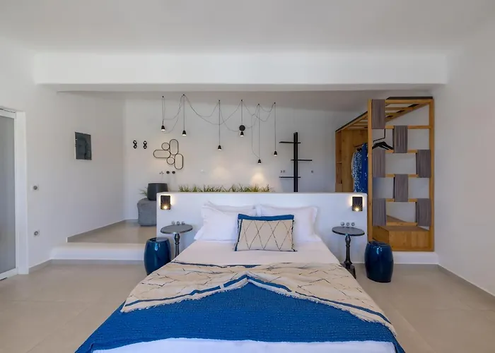 Hotel Infinity Blue Boutique 4*