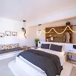 Infinity Blue Boutique 4*