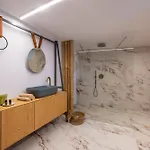 Hotel Infinity Blue Boutique 4*