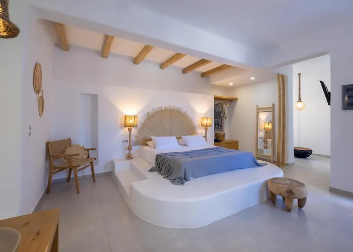 Infinity Blue Boutique Szálloda 4*